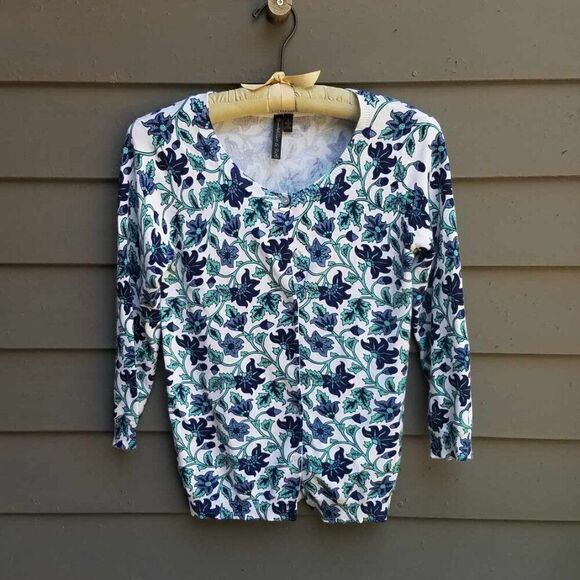 Allie & Rob Blue White Floral Cardigan size Small - Picture 11 of 13